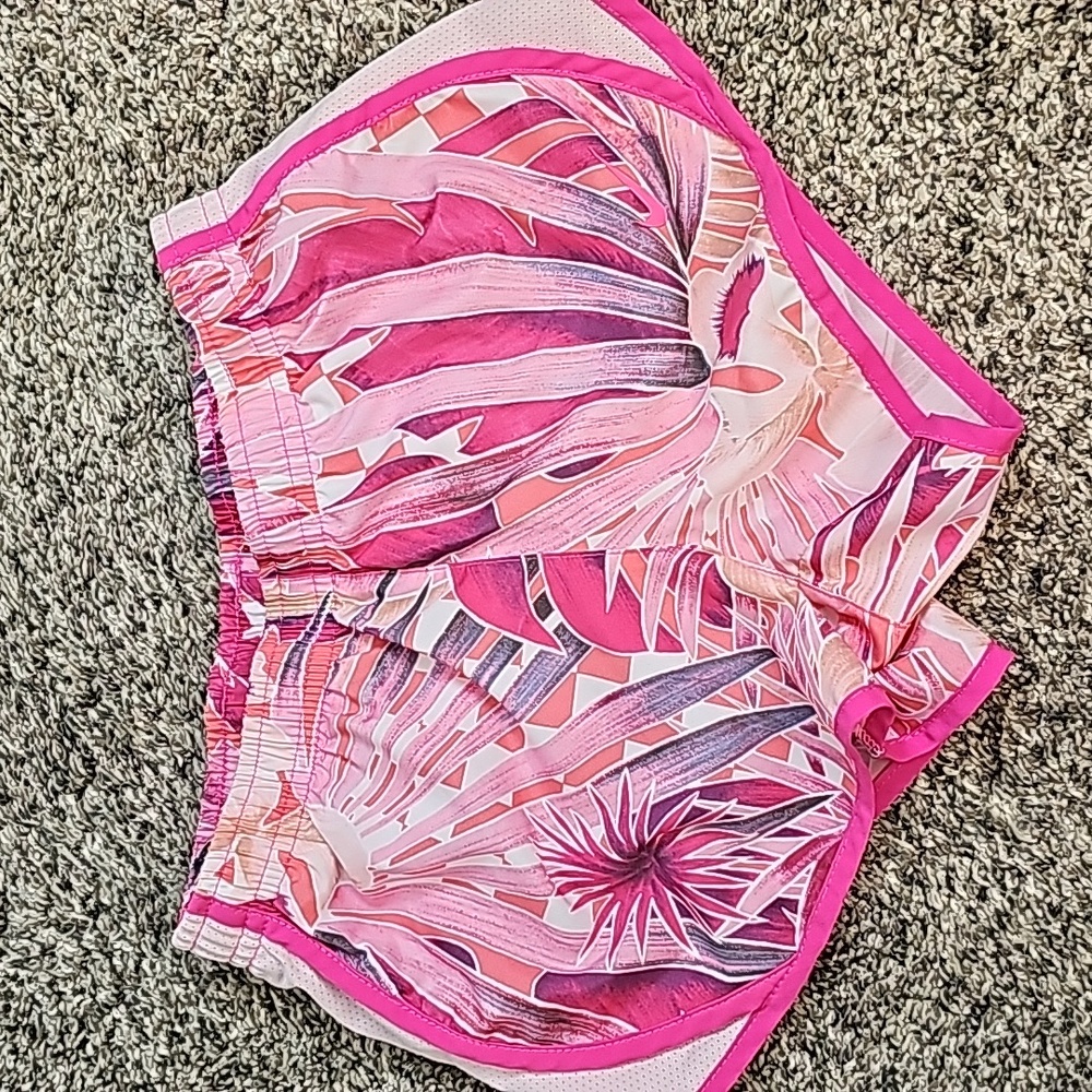 Girls XS Nike shorts